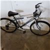 Image 3 : ARASHI HORIZON BIKE
