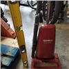 Image 2 : STANLEY LEVEL AND VACUUM