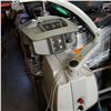 Image 3 : OPUSMED LUMIPHASE R ESTHETIC COMMERCIAL LASER MACHINE WITH KEY, POWERS UP