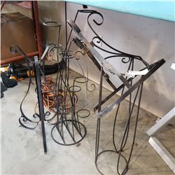 4 METAL PLANT STANDS