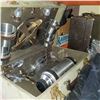 Image 1 : CASED METAL PICNIC SET AND MARKET PLACE LUNCH KIT