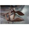 Image 2 : ANTIQUE POST HOLE DIGGER
