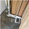 Image 2 : WHITE LADDER ROOF RACK
