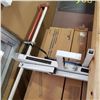 Image 3 : WHITE LADDER ROOF RACK