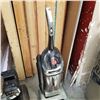 Image 2 : HOOVER TWIN CHAMBER BAGLESS VACUUM