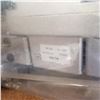 Image 2 : LUBRICANT FILTER AND PUMP