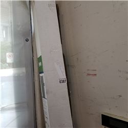 GENIUS RETRACTABLE SCREEN DOOR IN BOX