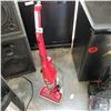 Image 1 : DIRT DEVIL CORDLESS VACUUM