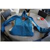 Image 3 : BARE FISHING SIZE LARGE BELLA COOLA JACKET WOMENS
