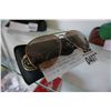 Image 2 : AUTHENTIC RAY BAN SUNGLASSES AVIATOR CLASS MODEL 3025 001/3E W/ CASE - RETAIL $193