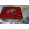 Image 2 : BOX OF NEON GAS LIGHTERS
