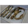 Image 2 : 5 WOMENS WATCHES INCLUDING GUESS AND PULSAR