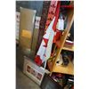 Image 4 : 2 CANADIAN PICTURES AND FLAG
