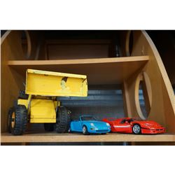 FERRARI F50 PORSCHE 911 AND FRONT END LOADER