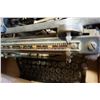 Image 2 : ANTIQUE TYPEWRITER