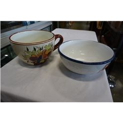 2 LARGE FRUIT BOWLS