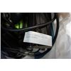 Image 2 : XBOX 360 W/ 4 CONTROLLERS AND 6 GAMES AND KINECT