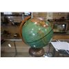 Image 1 : VINTAGE GLOBE