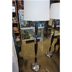 MODERN DOUBLE LIGHT FLOOR LAMP