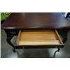 Image 3 : MAHOGANY 2 DRAWER DESK W/ POWER
