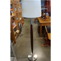 MODERN FLOOR LAMP