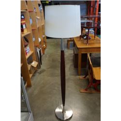 MODERN FLOOR LAMP