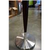 Image 3 : MODERN FLOOR LAMP