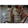 Image 3 : SET OF 6 TEAK CHAIRS W/ FABRIC CUSHIONS