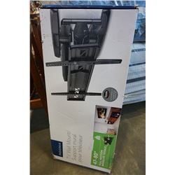 NEW OVERSTOCK INSIGNIA 47 TO 80 INCH FULL MOTION TV WALL MOUNT, 110LB CAPACITY