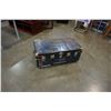 Image 1 : VICTORIA BC SHIPPING TRUNK