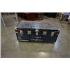 Image 2 : VICTORIA BC SHIPPING TRUNK