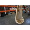 Image 2 : RATTAN HANGING BASKET CHAIR