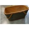 Image 3 : 1940S METAL HANDLED PICNIC BASKET