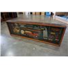 Image 1 : FIRE FIGHTER SHADOW BOX W/ AXE