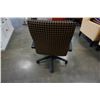 Image 4 : GAS LIFT OFFICE CHAIR