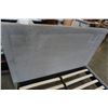 Image 6 : GREY VELVET QUEENSIZED PLATFORM BEDFRAME
