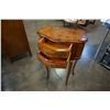 Image 2 : 2 DRAWER INLAID STAND