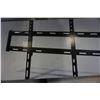 Image 2 : NEW OVERSTOCK INSIGNIA 47 TO 80 INCH FIXED POSITION TV WALL MOUNT, 120LB CAPACITY