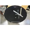 Image 2 : ROUND BEVELLED MIRROR