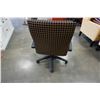 Image 4 : GAS LIFT OFFICE CHAIR