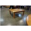 Image 1 : SQUARE OAK COFFEE TABLE