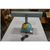 Image 4 : ART DECO SPINNING METAL GLOBE DESK LAMP