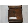 Image 1 : SIGNAL CORPS US ARMY FIELD TELEPHONE IN LEATHER CASE