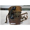 Image 4 : SIGNAL CORPS US ARMY FIELD TELEPHONE IN LEATHER CASE