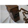 Image 5 : SIGNAL CORPS US ARMY FIELD TELEPHONE IN LEATHER CASE