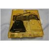 Image 4 : VINTAGE STARWARS HAND HELD WALKIE TALKIES