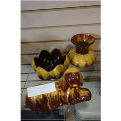 LOT OF YELLOW BLUE MOUNTAIN POTTERY