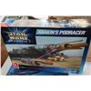 Image 4 : BOX OF STAR WARS, STAR TREK, AND OTHER MODEL SPACESHIPS AND SUBMARINE