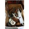 Image 1 : BOX OF ART GLASS, FIGURES, ESTATE GOODS