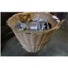 Image 2 : BASKET OF FISH SCALE ELASTIC BELTS